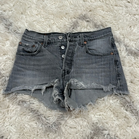 Levi’s 501 shorts - Picture 1 of 2